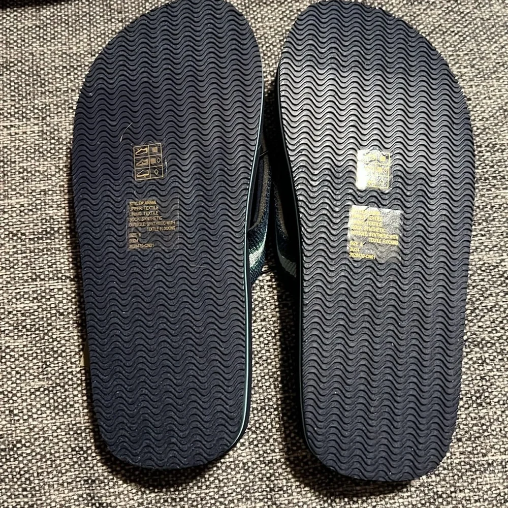 NWT J Crew Striped Flip Flops